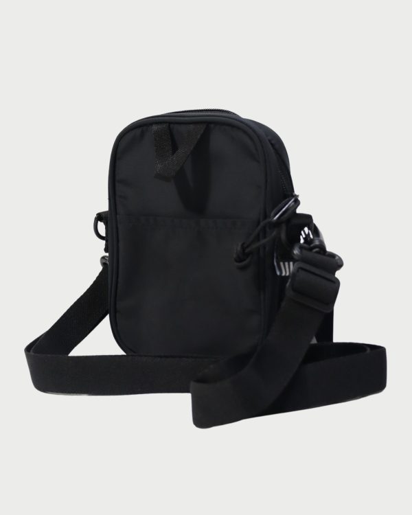 Crossbody Adidas color negro